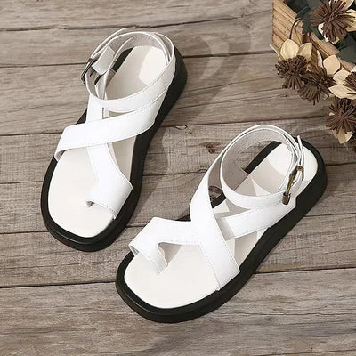 Renée | Komfort-Sandale mit verstellbaren Riemen und eleganter matter Oberfläche