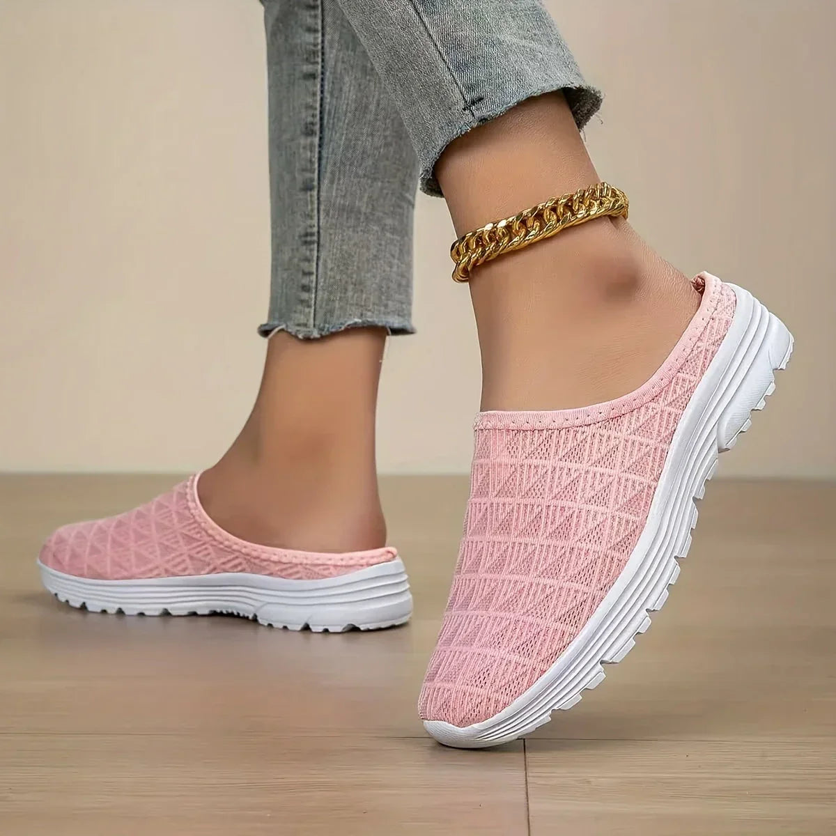 Brunilda - Atmungsaktive Flache Pantoffel