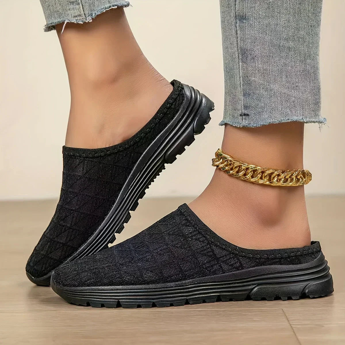 Brunilda - Atmungsaktive Flache Pantoffel